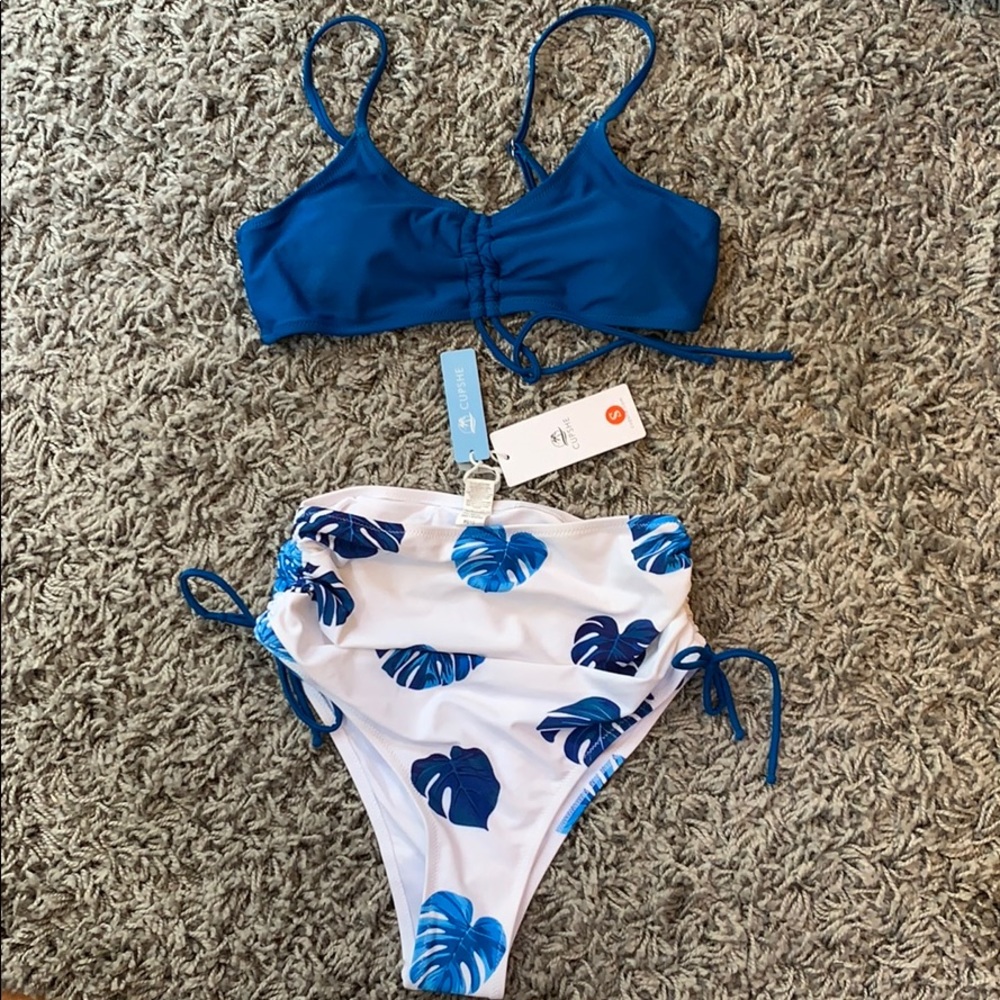 Bathing suit